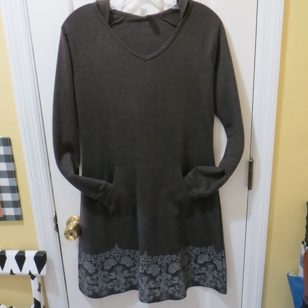 Lola by AFG brown athleisure dress, hooded, long sleeves *Small